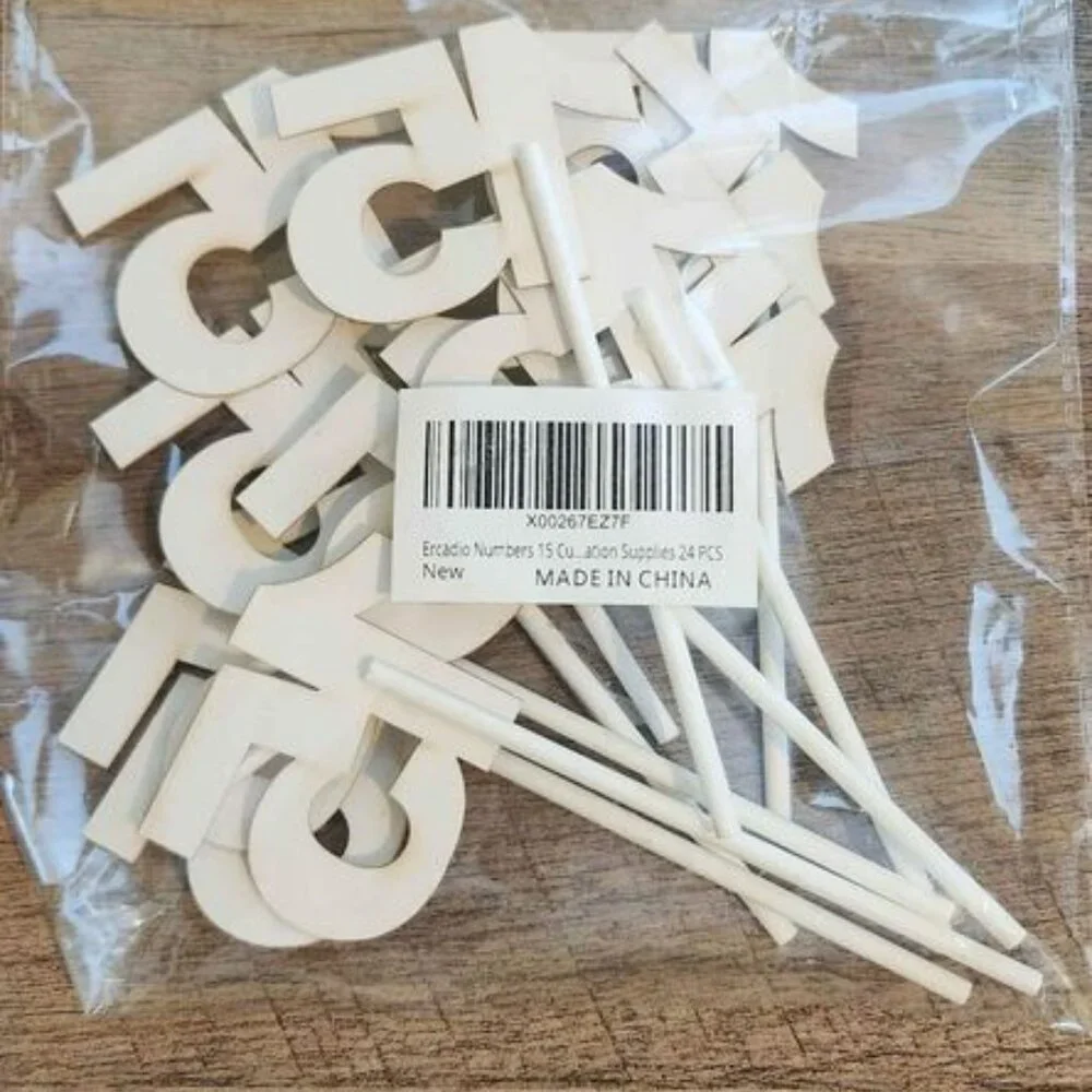 New #15 Silver & Gold Glitter Cupcake/Cake Toppers Set/Lot (Total of 58 Sticks)